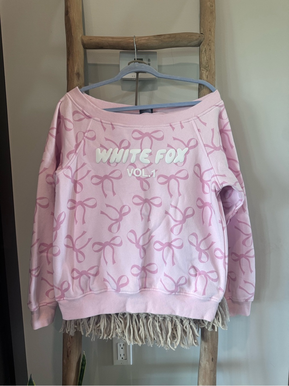 White Fox Boutique Pink Bow-Print Off-Shoulder Sweatshirt